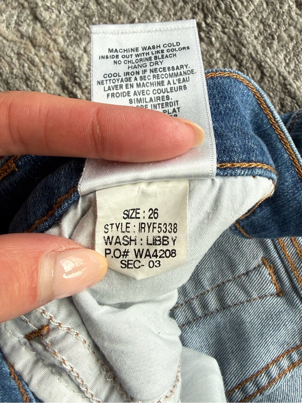 Joe’s Mid Rise Relaxed Skinny Crop Jeans | 26 - Picture 6 of 8